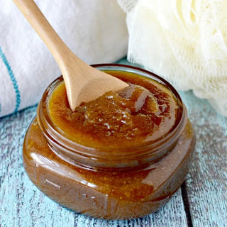 DIY EXFOLIATING SUGAR SKIN SCRUB FOR FALL